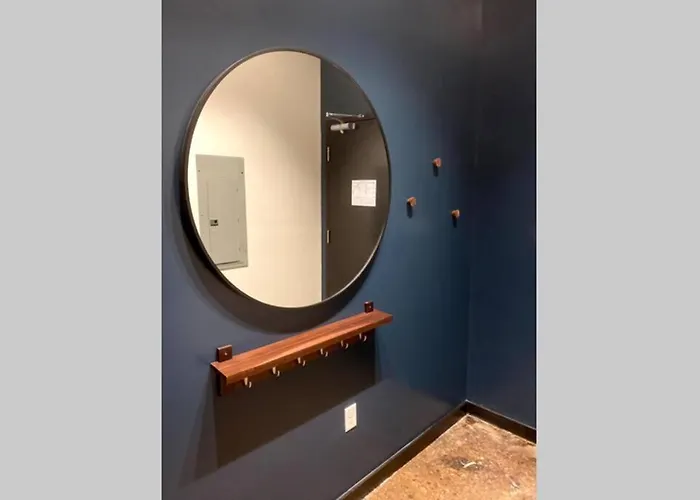 Apartment 3e-spacious Close To Pitt/cmu/carlow, Sleeps 4 Pittsburgh